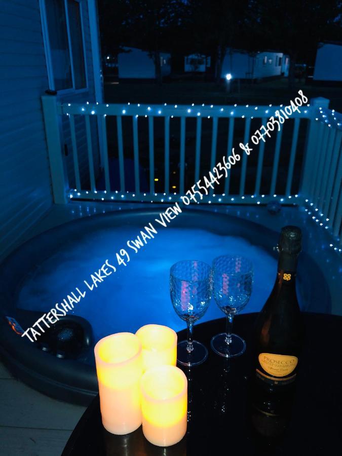 Swan View Retreats # Hottub # Egg Chair # Bbq & Bikes Included 8 Berth Tattershall Esterno foto