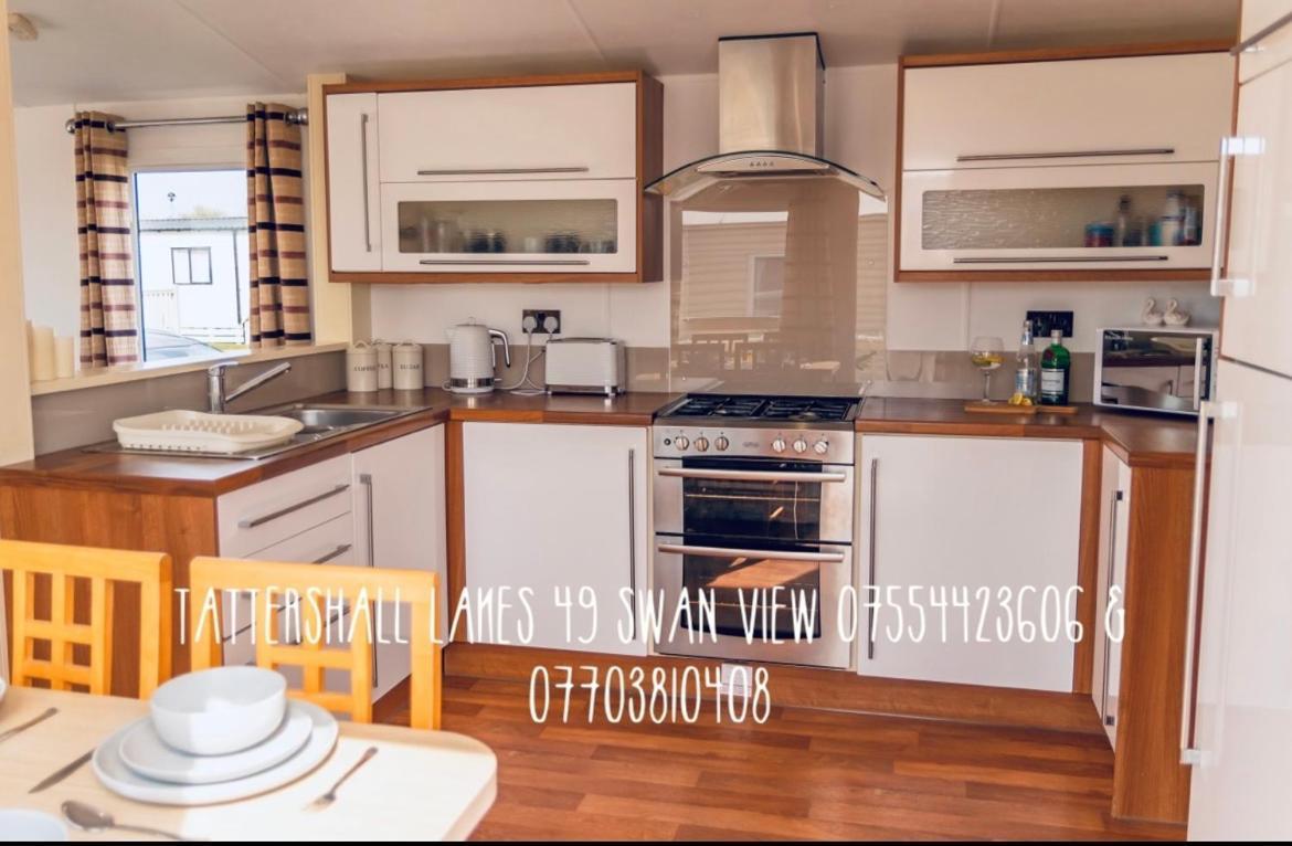 Swan View Retreats # Hottub # Egg Chair # Bbq & Bikes Included 8 Berth Tattershall Esterno foto