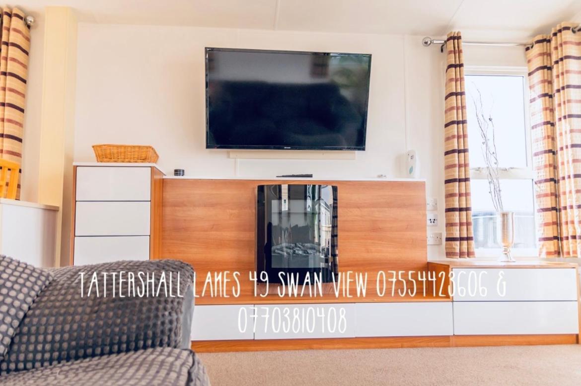 Swan View Retreats # Hottub # Egg Chair # Bbq & Bikes Included 8 Berth Tattershall Esterno foto