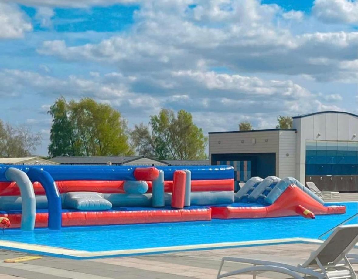 Swan View Retreats # Hottub # Egg Chair # Bbq & Bikes Included 8 Berth Tattershall Esterno foto